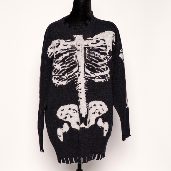 Skeleton Sweater - Picture 1 of 4